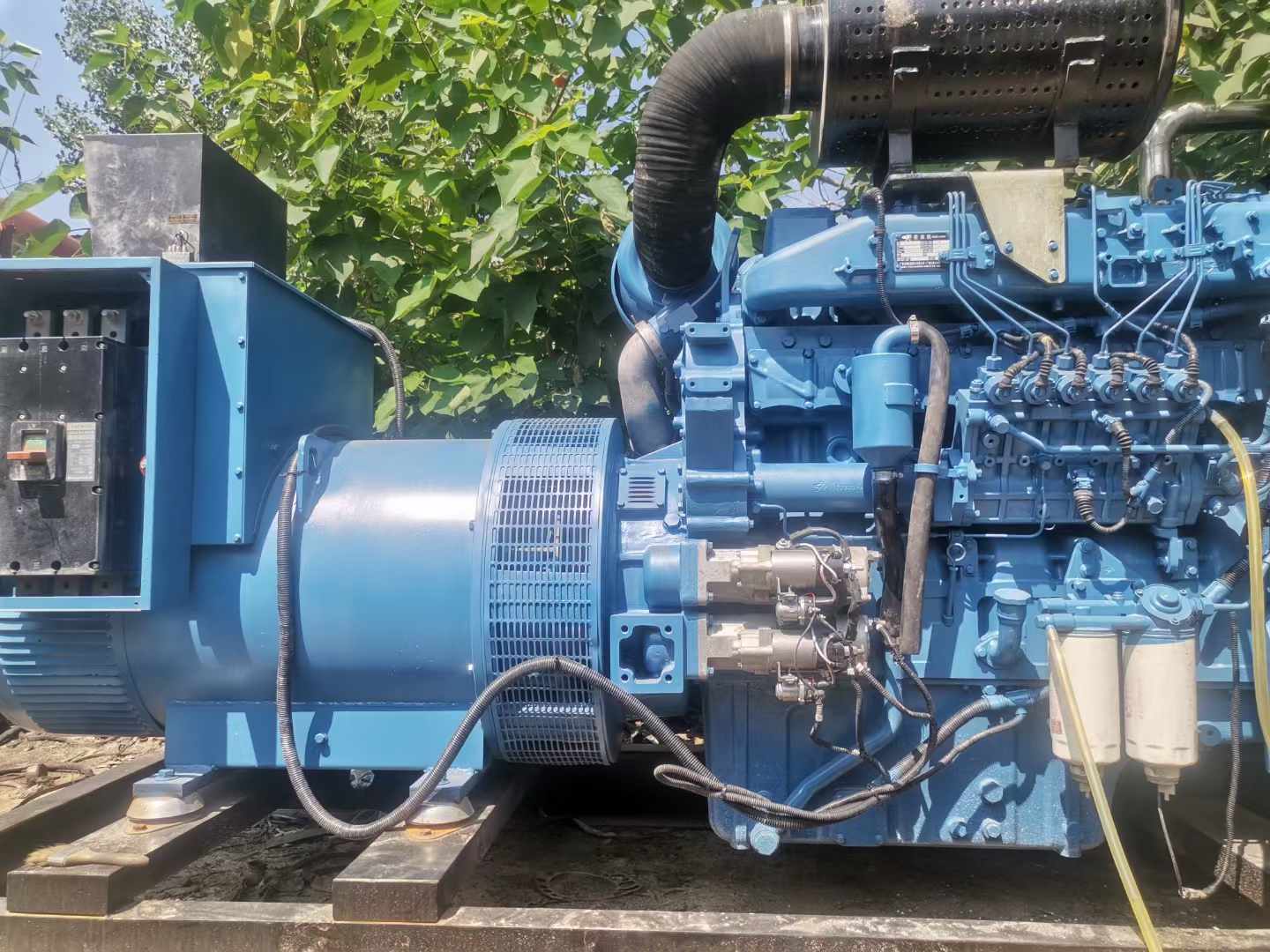 北票详细说明降低 800kW 柴油发电机输出电流波动的方法